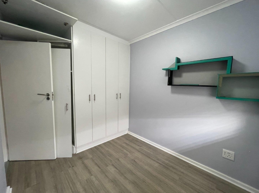 To Let 2 Bedroom Property for Rent in Grassy Park Western Cape